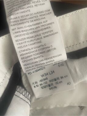 Dockers White and Black Men’s Chinos W34 L34